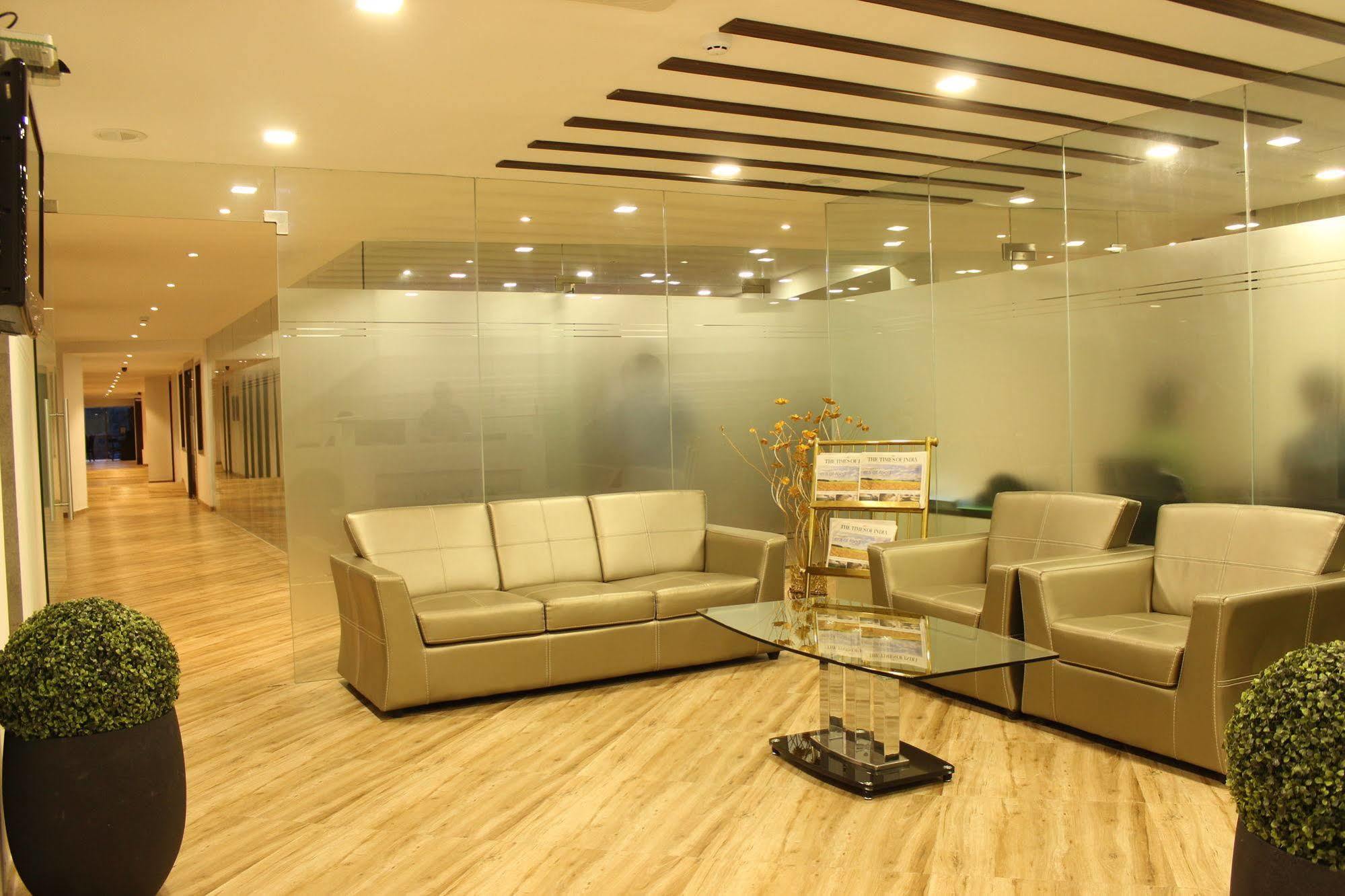 Maxx Value Hospitality Hotel Mumbai Exterior photo